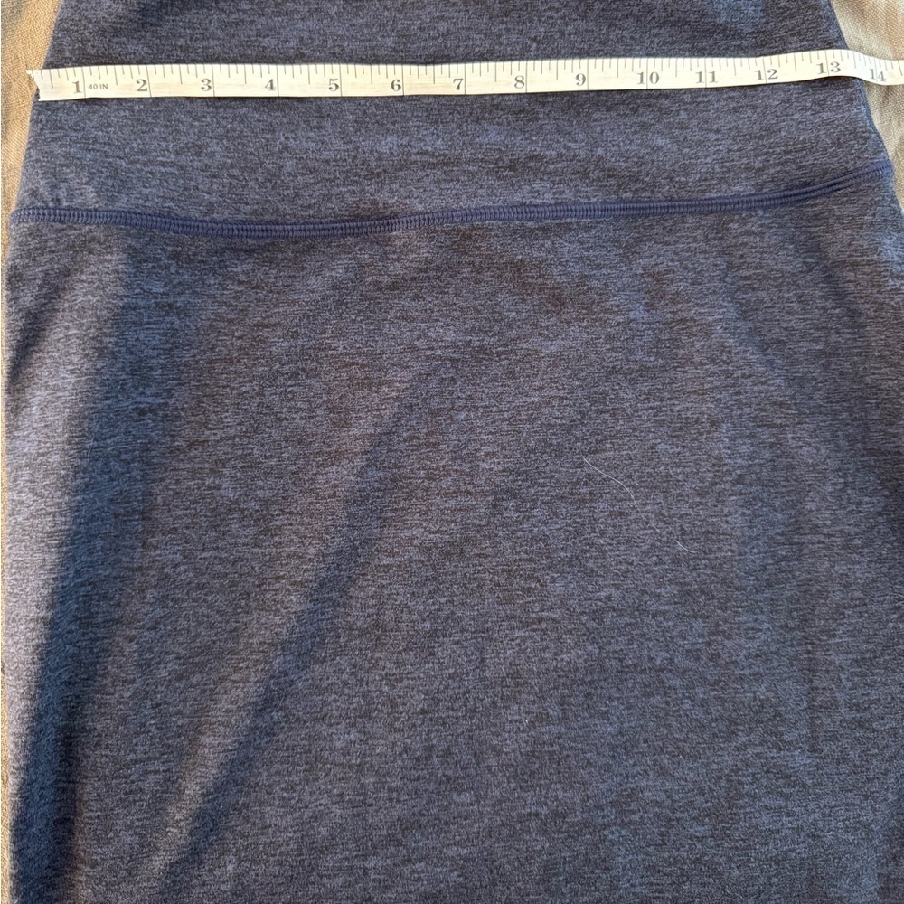 Aerie Offline The Hugger Navy Midi Skirt Size Small (best for a 4 / 6) - Picture 3 of 7